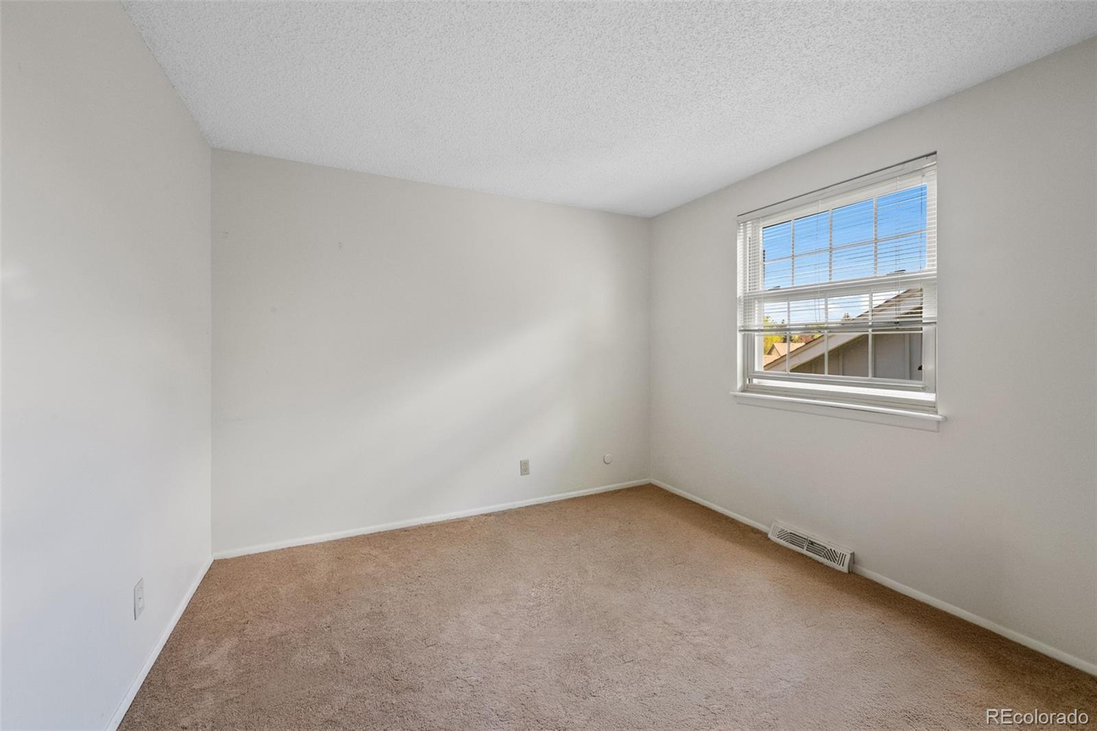 MLS Image #18 for 7659 s rosemary circle,centennial, Colorado