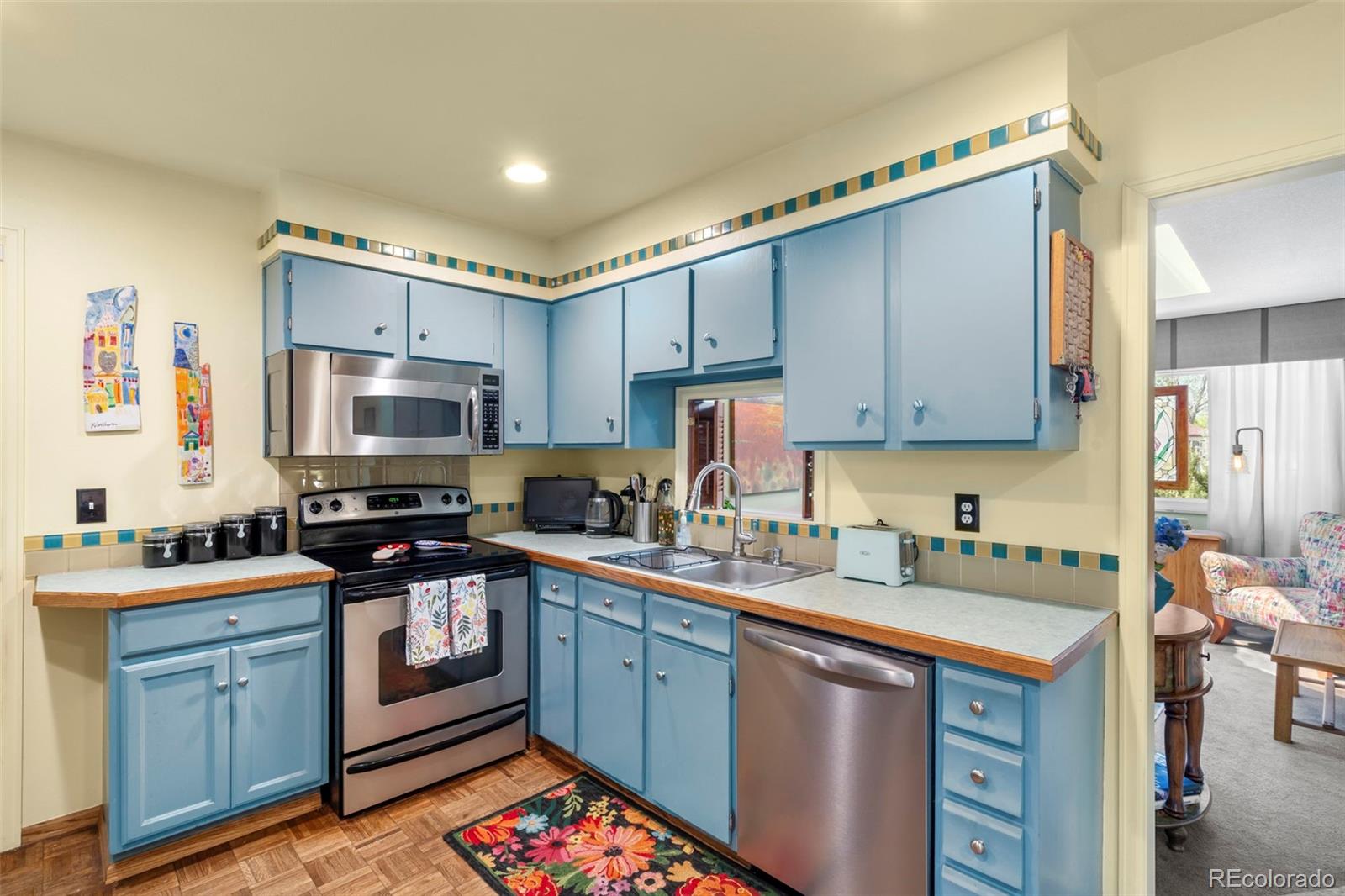 MLS Image #5 for 11279 e alaska place,aurora, Colorado
