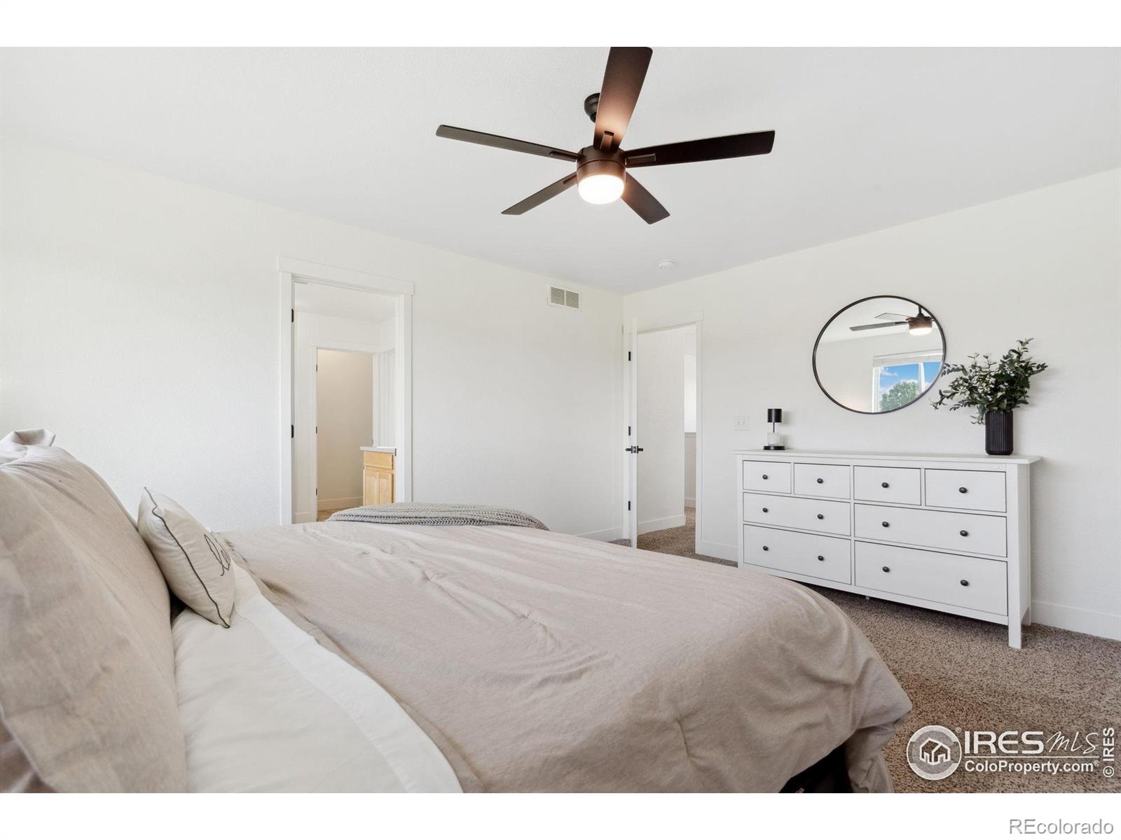 MLS Image #13 for 8794  16th st rd,greeley, Colorado