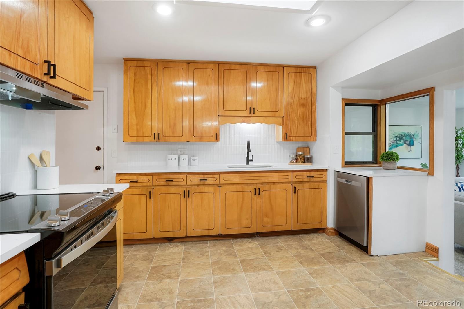 MLS Image #11 for 2840 s yates street,denver, Colorado