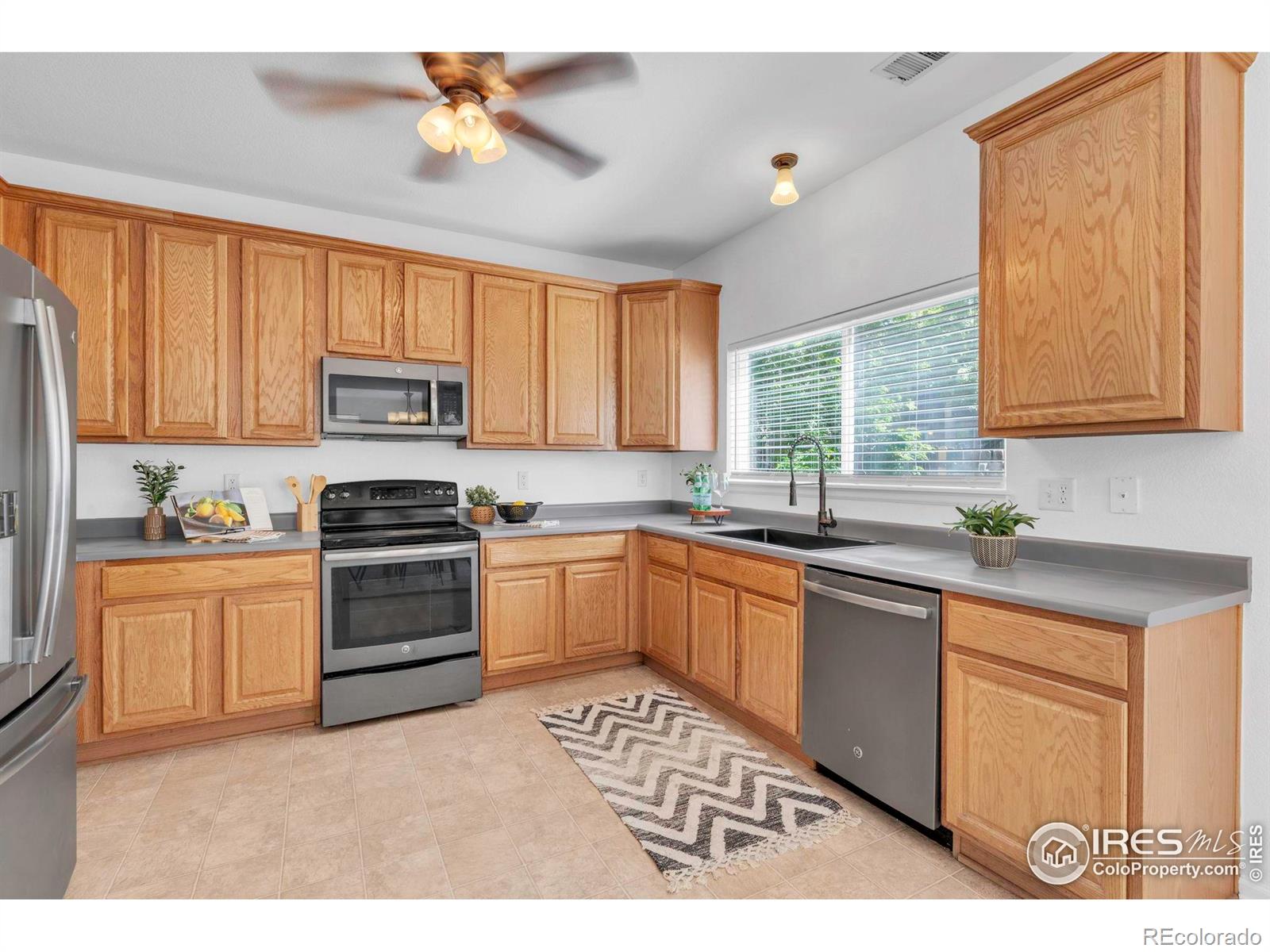 MLS Image #10 for 13972  monroe street,thornton, Colorado