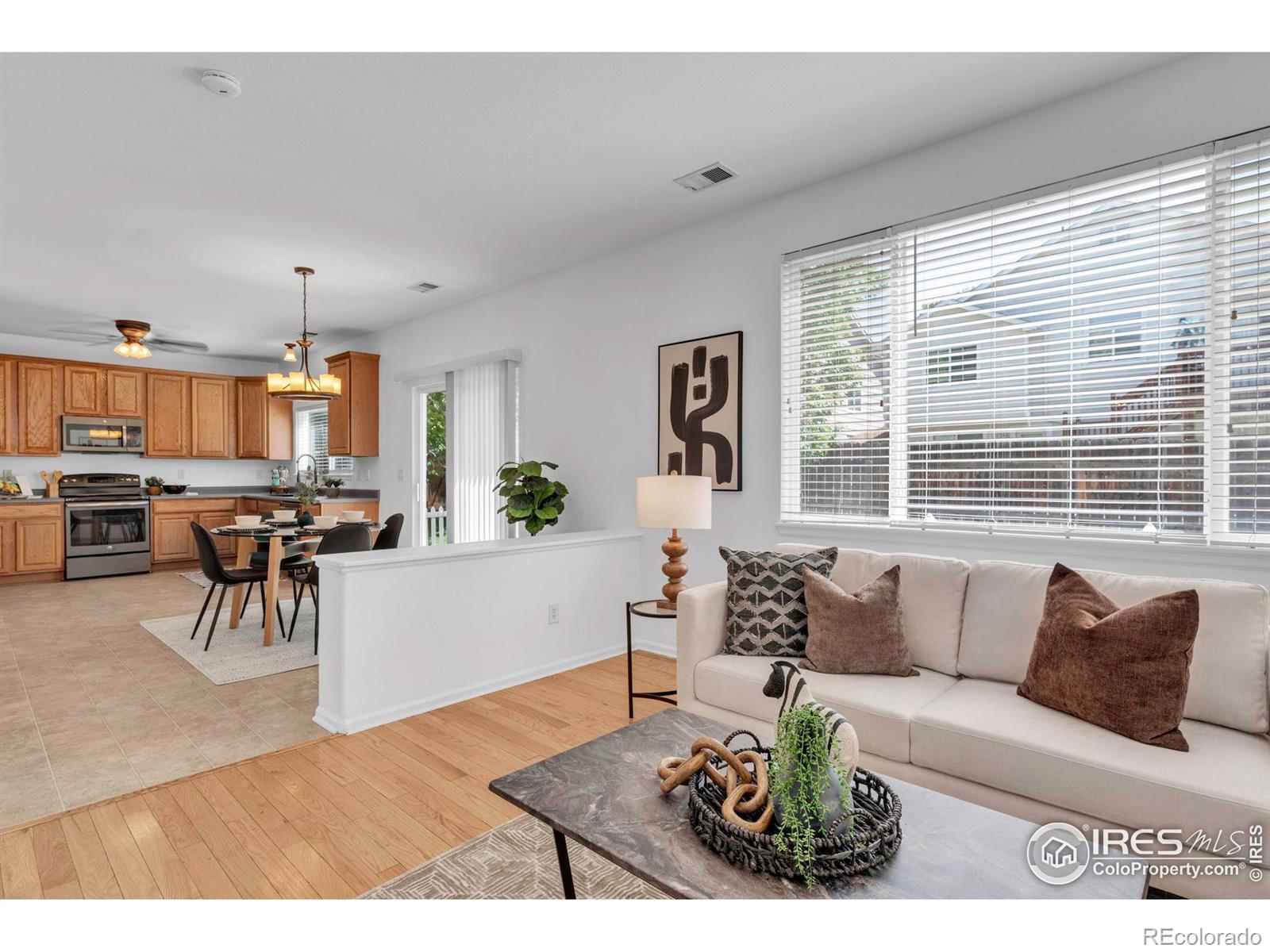 MLS Image #8 for 13972  monroe street,thornton, Colorado