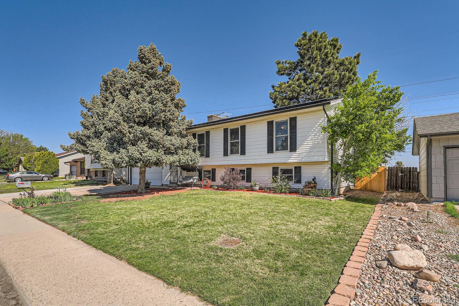 MLS Image #2 for 15531 e jewell place,aurora, Colorado