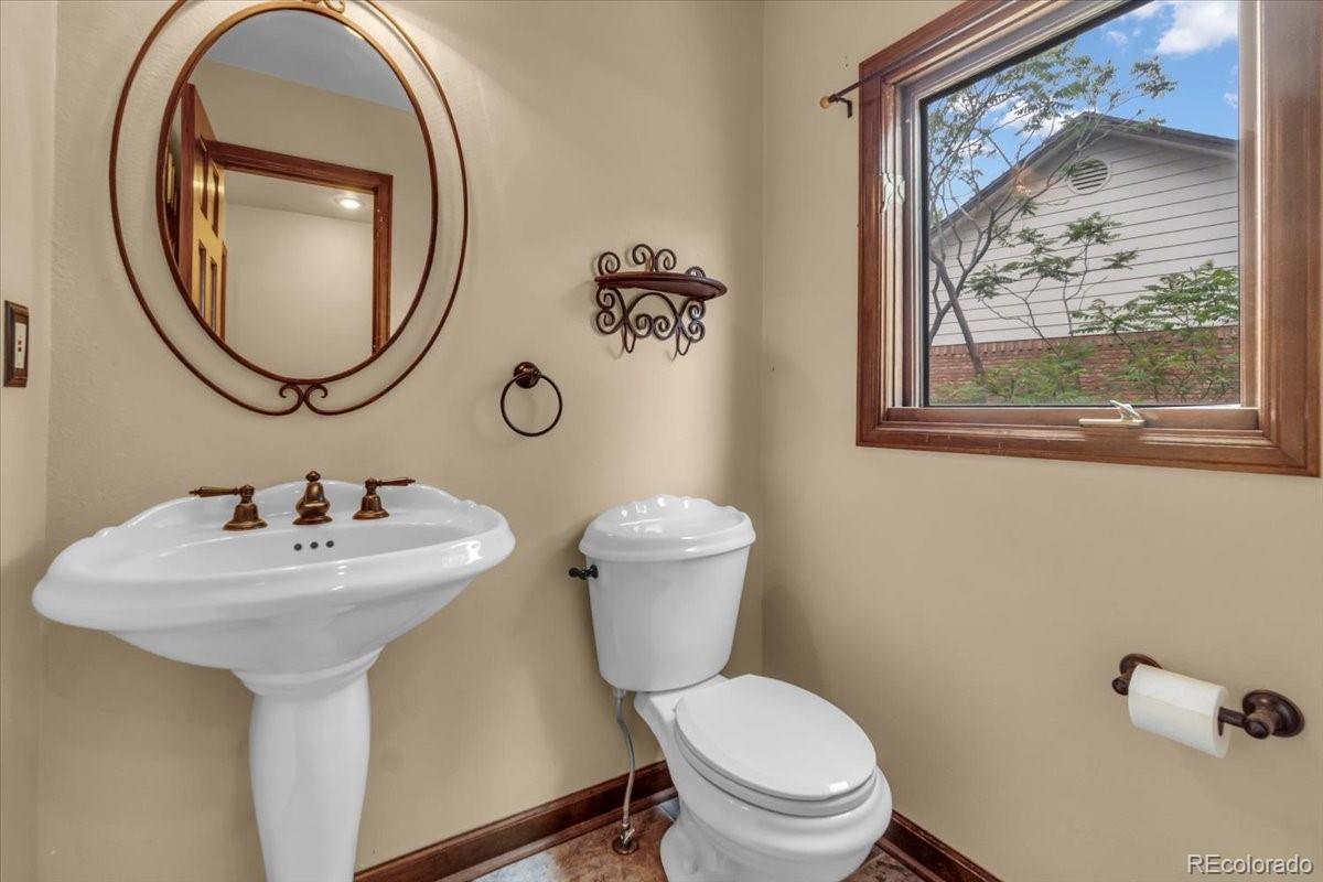MLS Image #19 for 1665 w 113th avenue,denver, Colorado