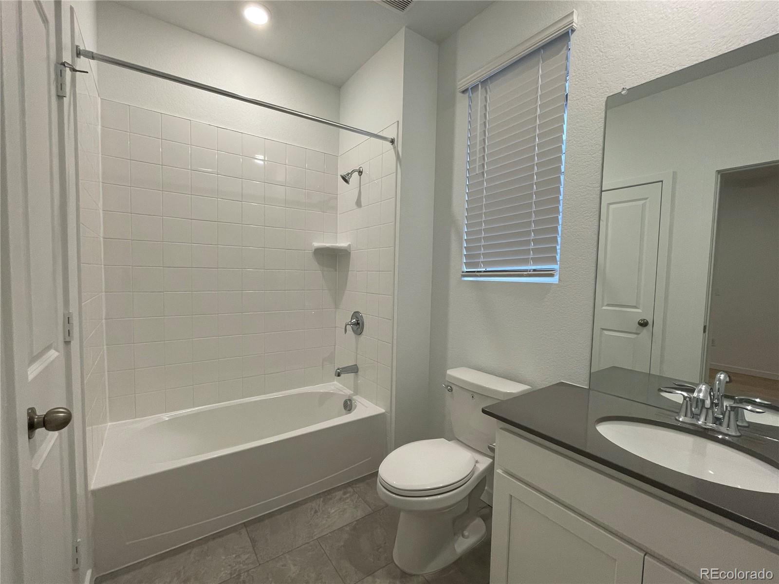 MLS Image #7 for 4184  amanda drive,johnstown, Colorado