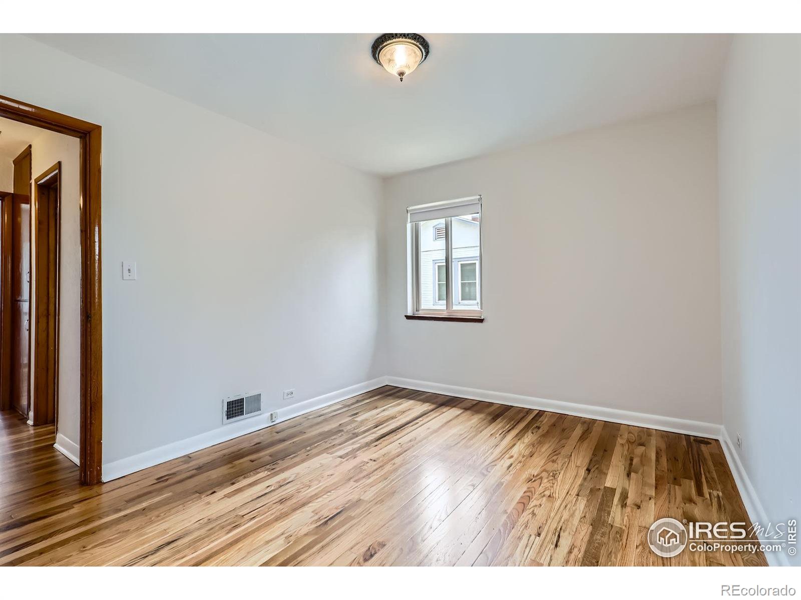 MLS Image #13 for 3204 s cherokee street,englewood, Colorado