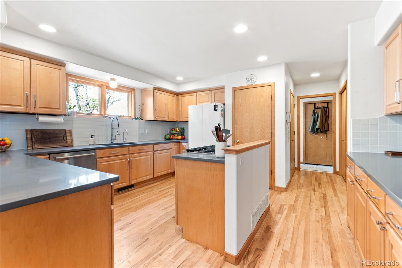 MLS Image #10 for 597  pine glade road,nederland, Colorado