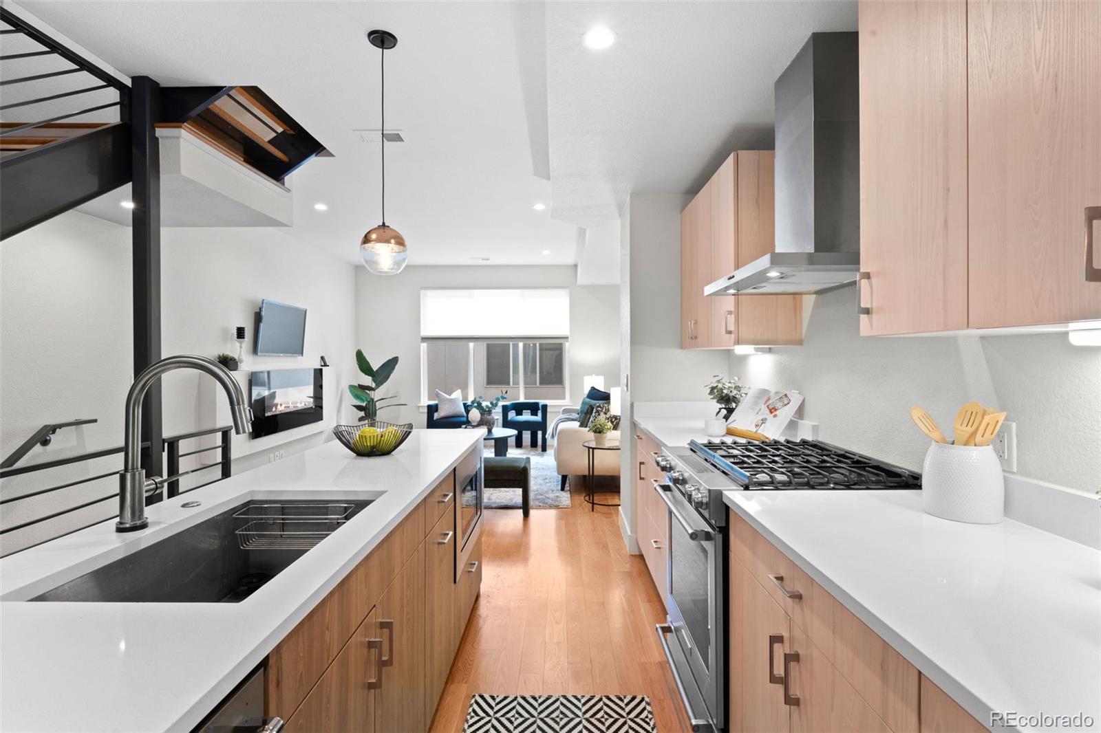 MLS Image #7 for 1836  grove street,denver, Colorado