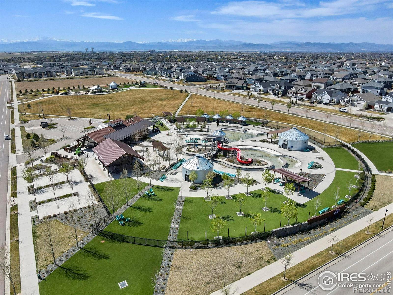 MLS Image #29 for 2004  day spring drive,windsor, Colorado