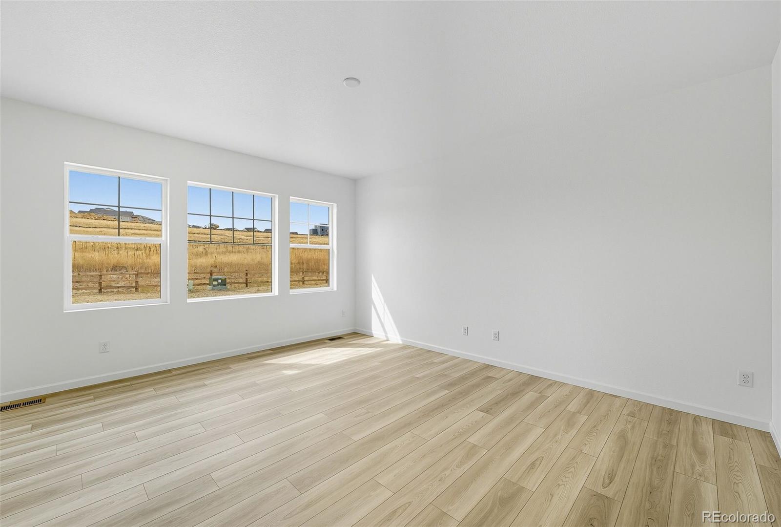 MLS Image #8 for 39733  penn road,elizabeth, Colorado