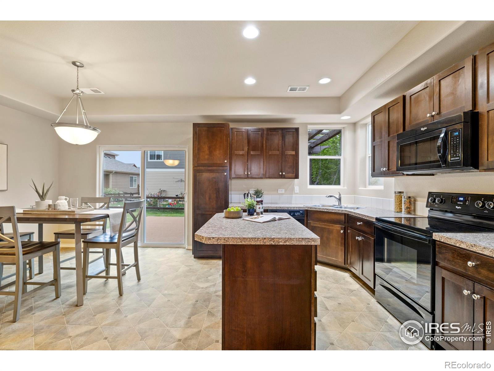 MLS Image #5 for 426  noquet court,fort collins, Colorado