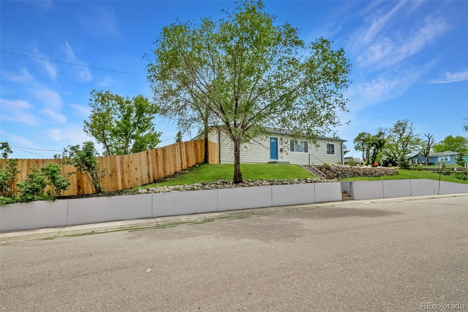 MLS Image #27 for 4640 w ellsworth avenue,denver, Colorado