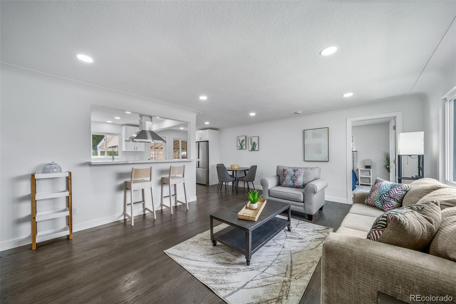MLS Image #6 for 4640 w ellsworth avenue,denver, Colorado