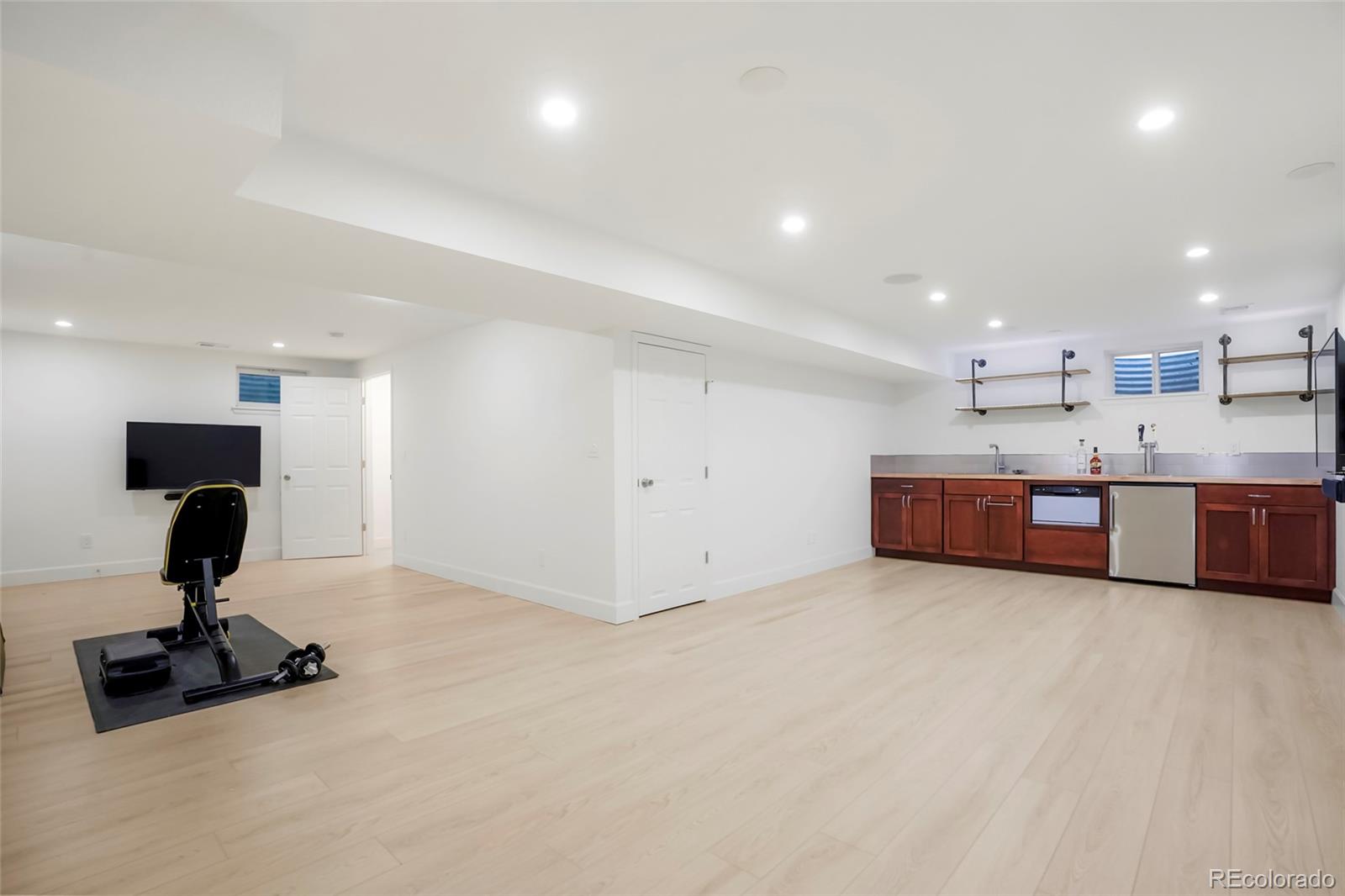 MLS Image #15 for 4994 s independence way,littleton, Colorado