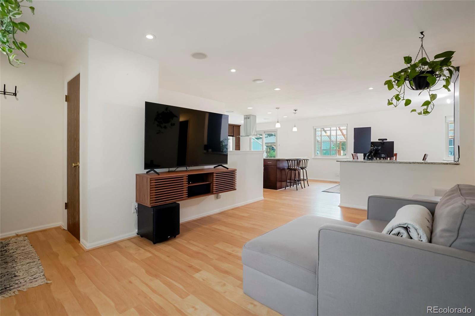 MLS Image #4 for 4994 s independence way,littleton, Colorado
