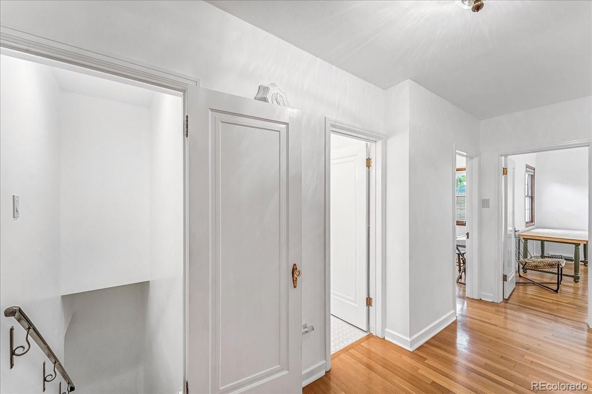 MLS Image #10 for 6023 e 6th avenue parkway,denver, Colorado