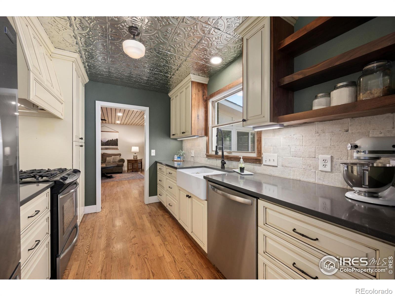 MLS Image #9 for 1740  concord drive,fort collins, Colorado