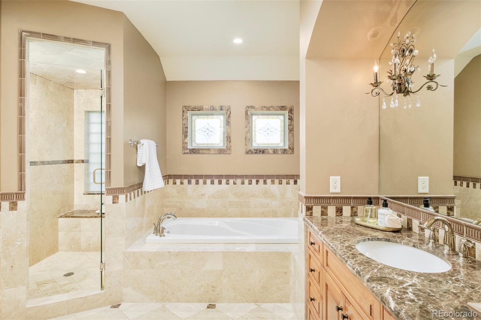 MLS Image #29 for 958 s columbine street,denver, Colorado