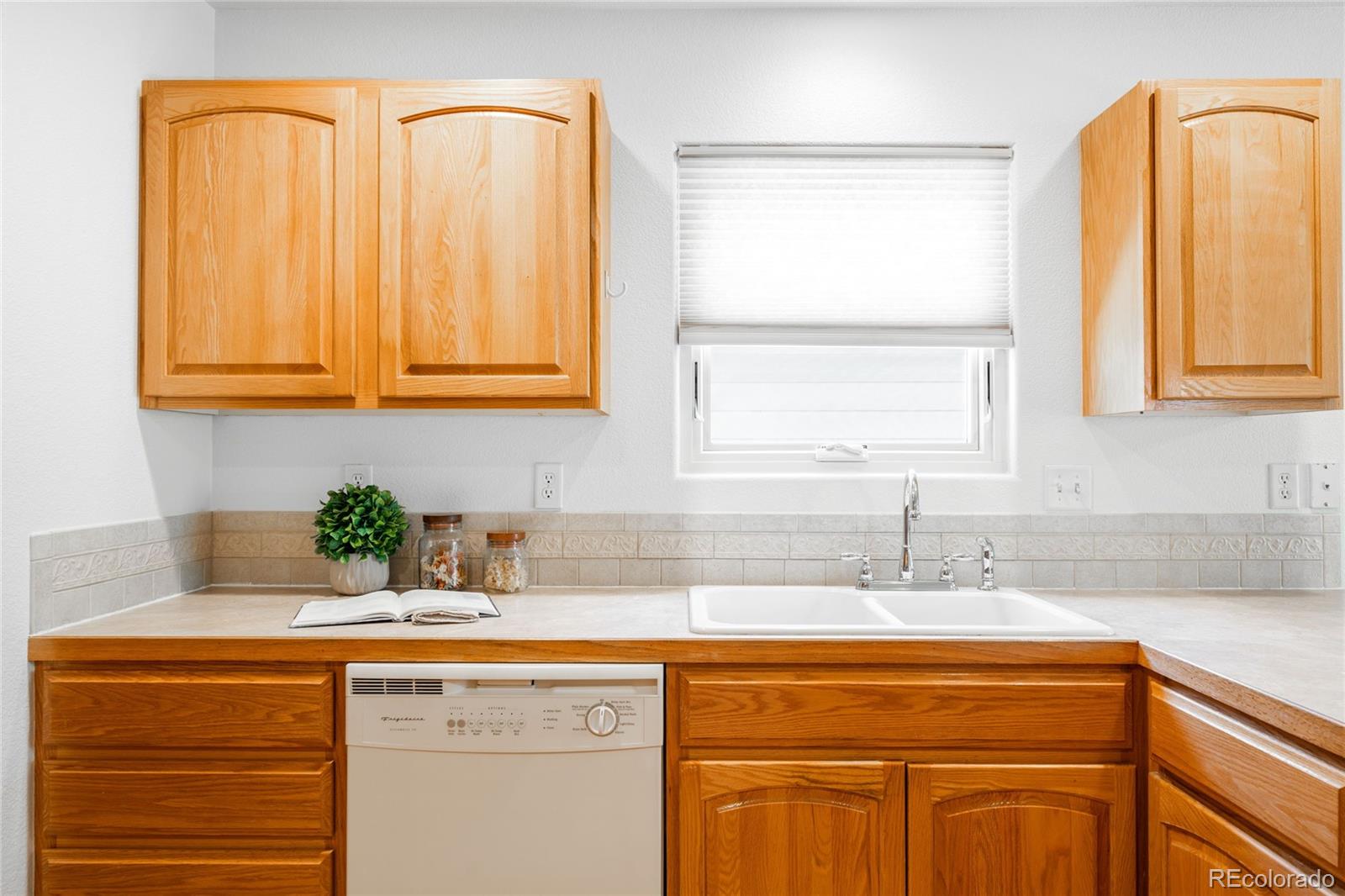 MLS Image #14 for 4840  snowmass avenue,loveland, Colorado