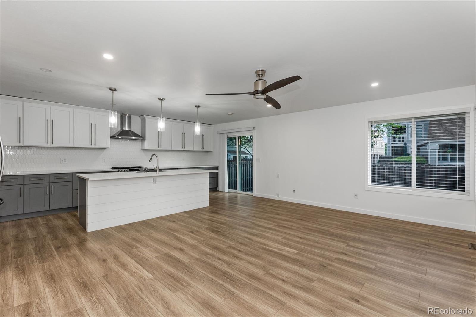 MLS Image #10 for 8767  chase drive,arvada, Colorado