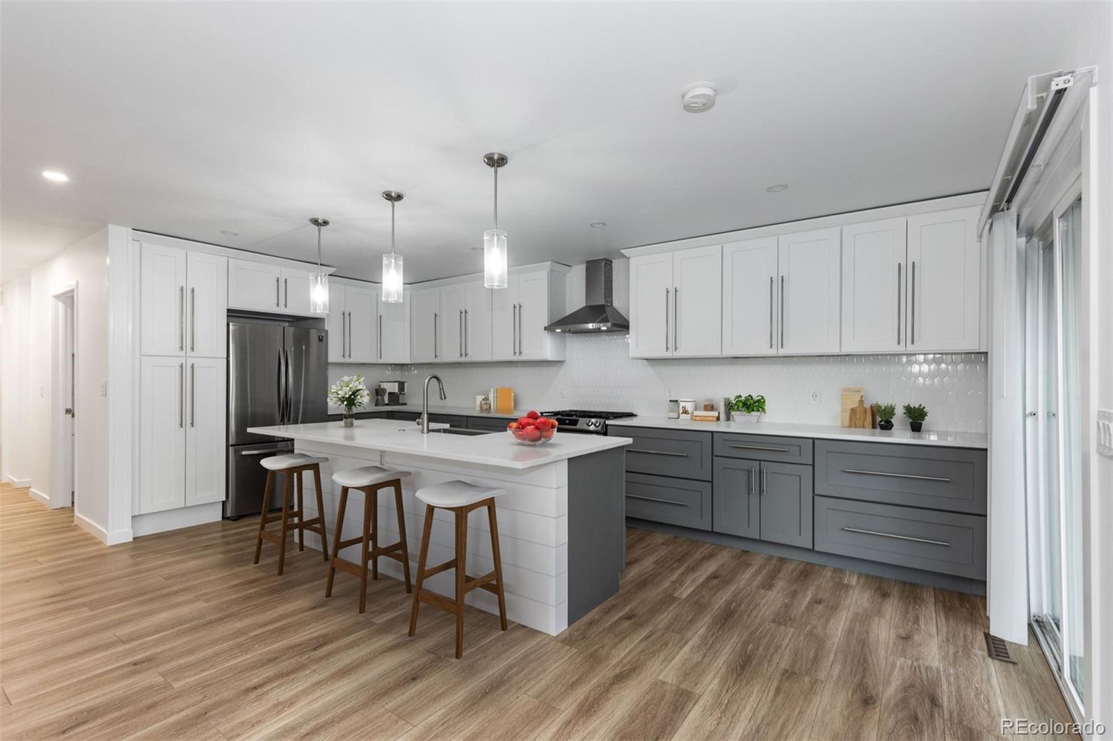 MLS Image #2 for 8767  chase drive,arvada, Colorado