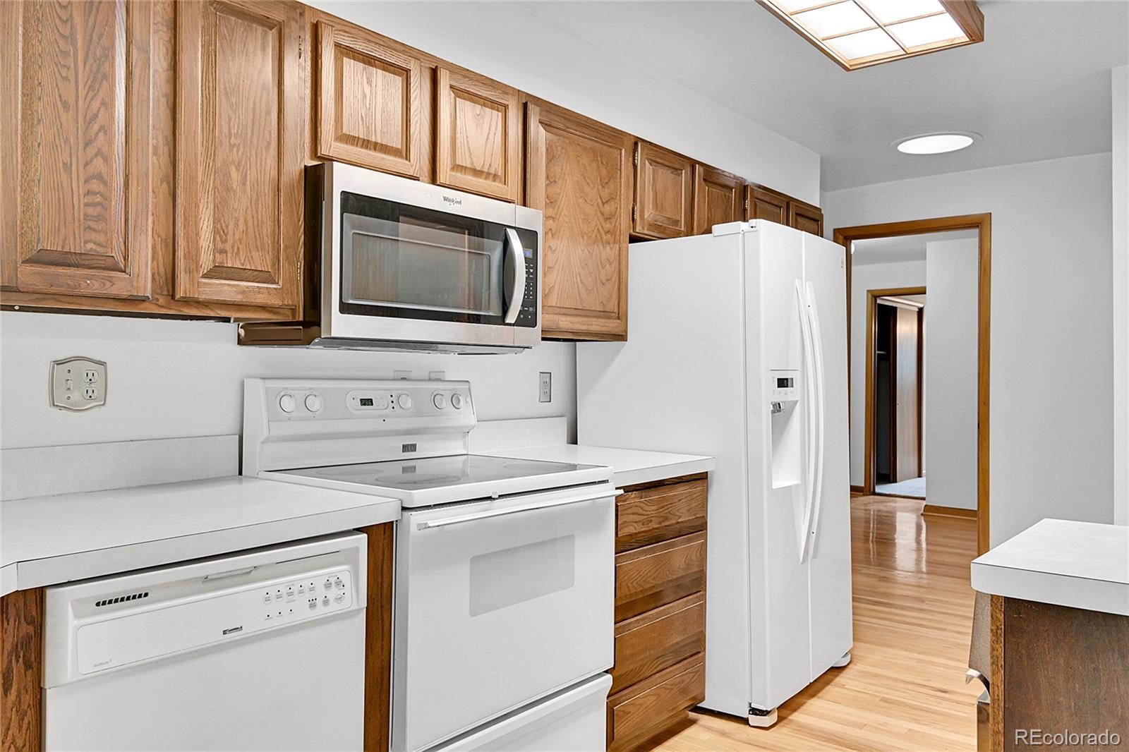 MLS Image #22 for 3444 s bellaire street,denver, Colorado