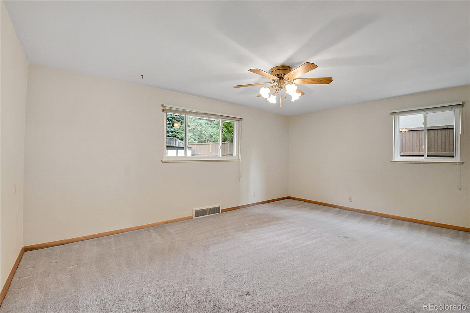 MLS Image #23 for 3444 s bellaire street,denver, Colorado
