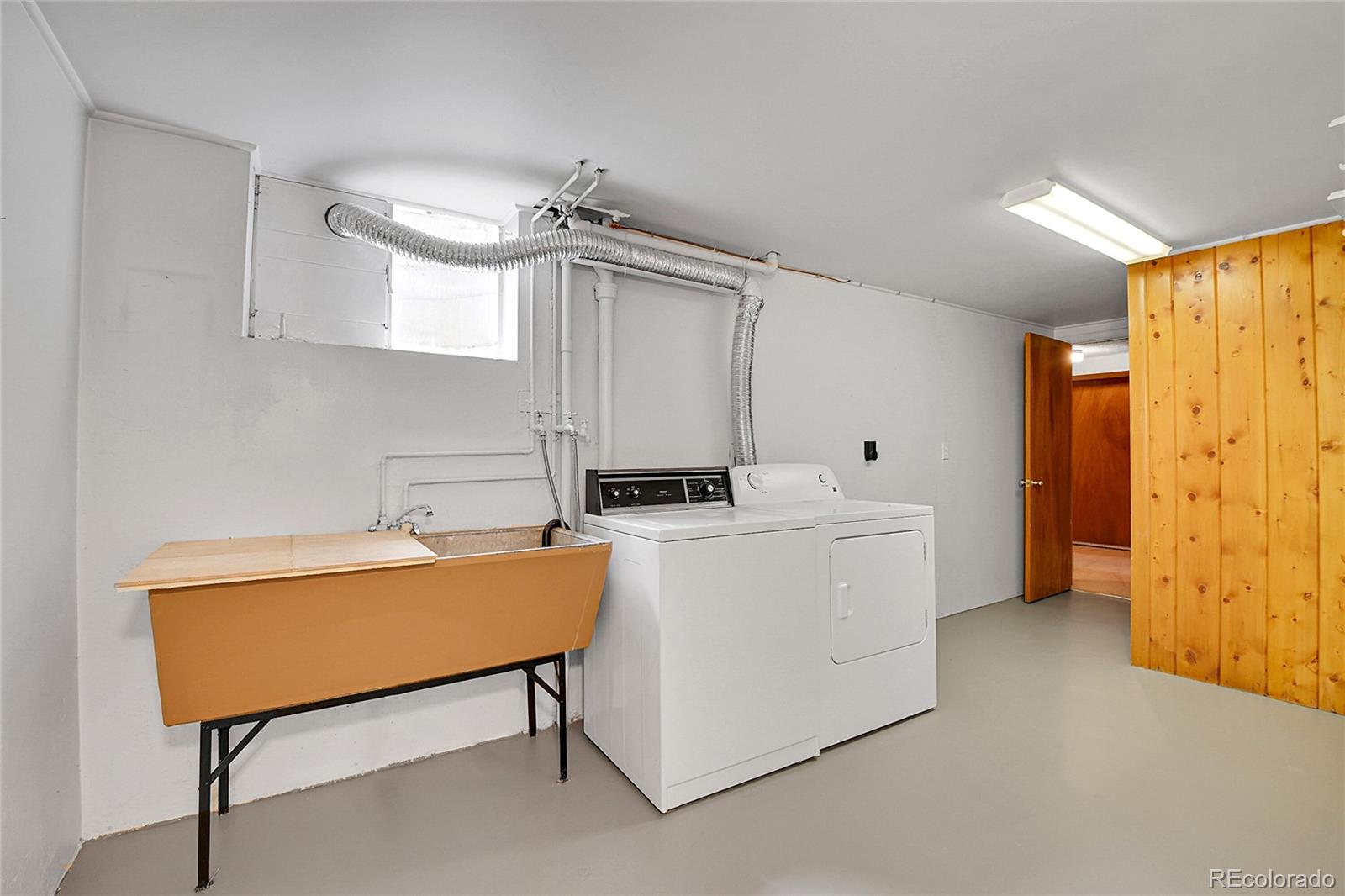 MLS Image #38 for 3444 s bellaire street,denver, Colorado