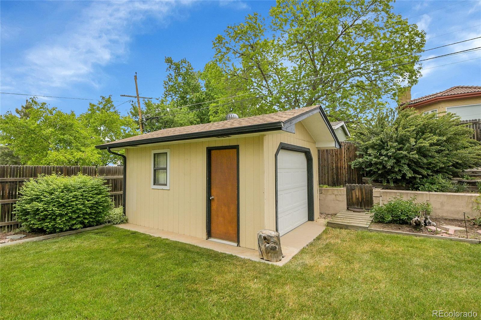 MLS Image #44 for 3444 s bellaire street,denver, Colorado