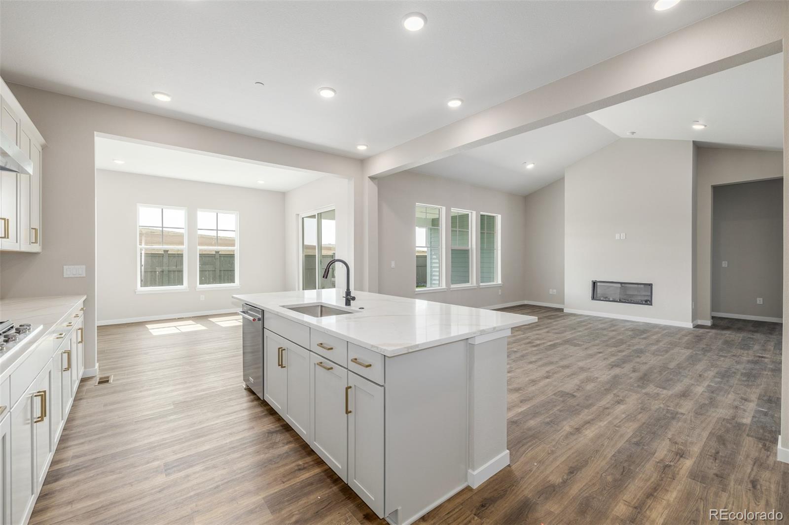 MLS Image #15 for 1850  hickory avenue,erie, Colorado
