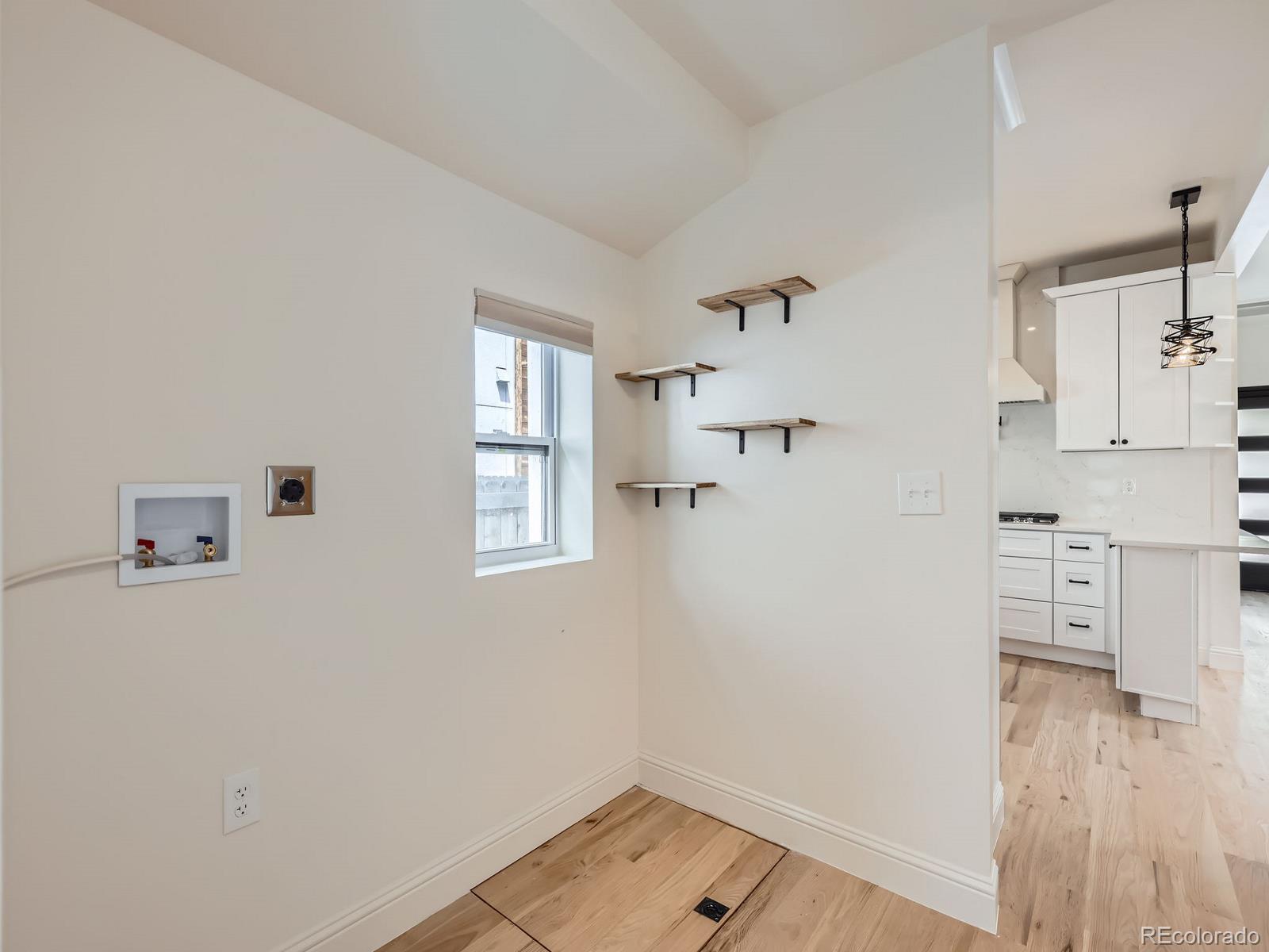 MLS Image #24 for 2849 s bannock street,englewood, Colorado