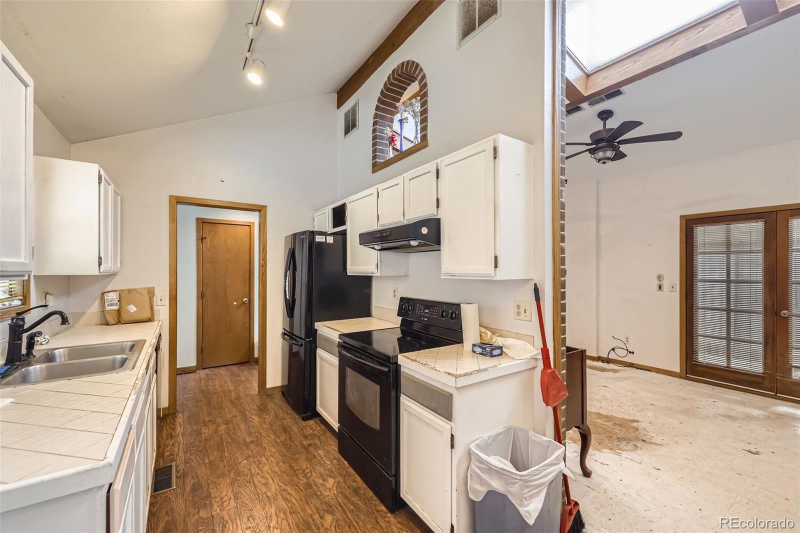 MLS Image #2 for 671  brentwood street,lakewood, Colorado