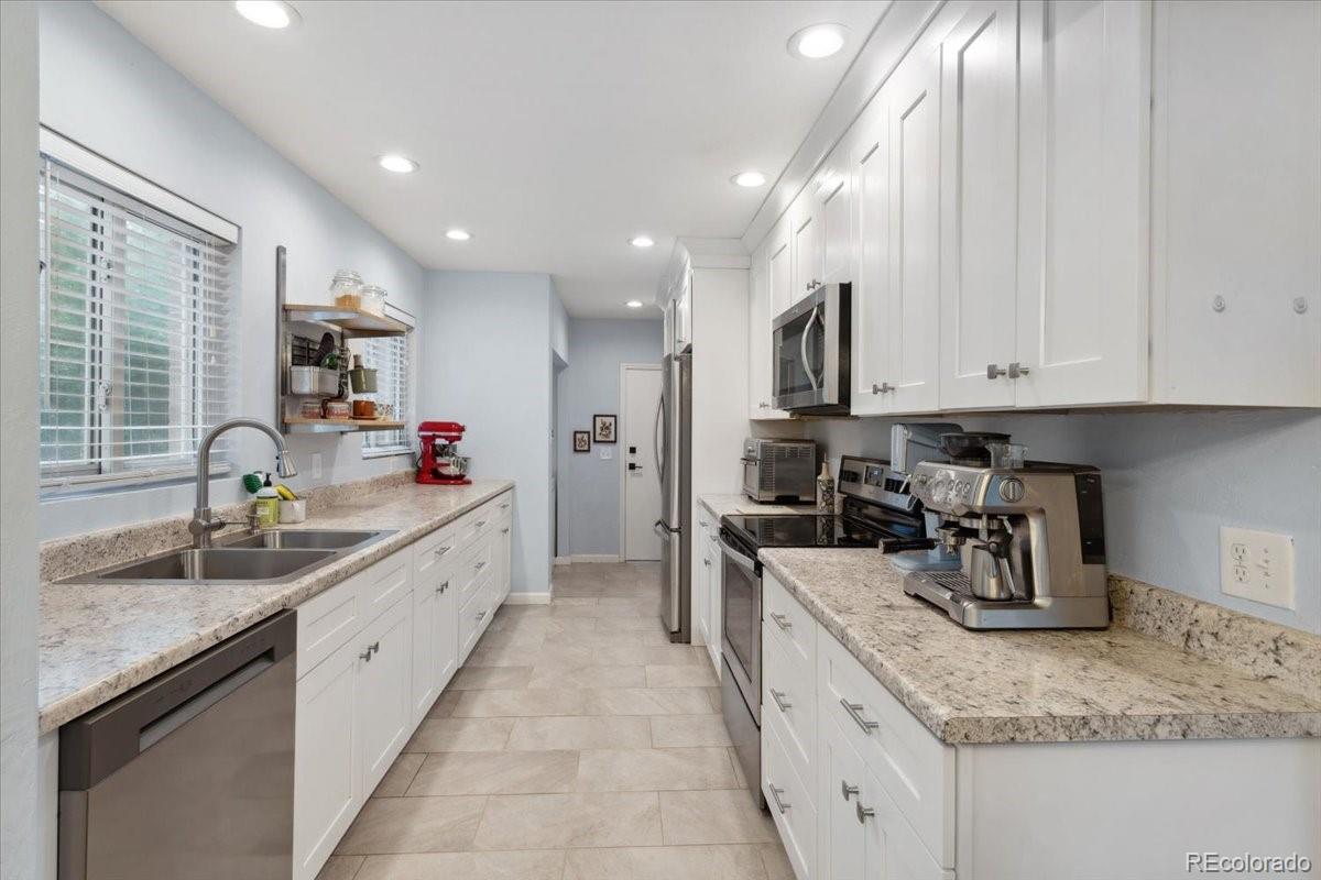 MLS Image #3 for 2681  leyden street,denver, Colorado