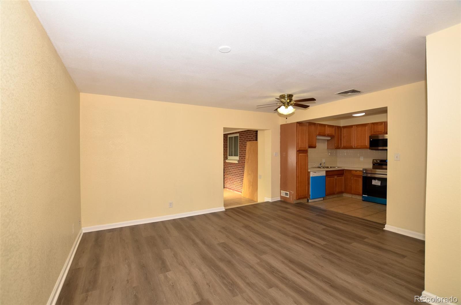 MLS Image #16 for 2211  quebec street,denver, Colorado