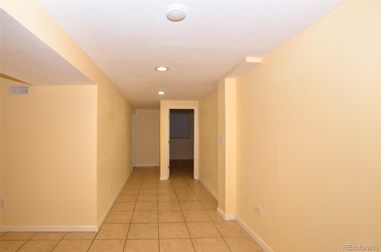 MLS Image #20 for 2211  quebec street,denver, Colorado