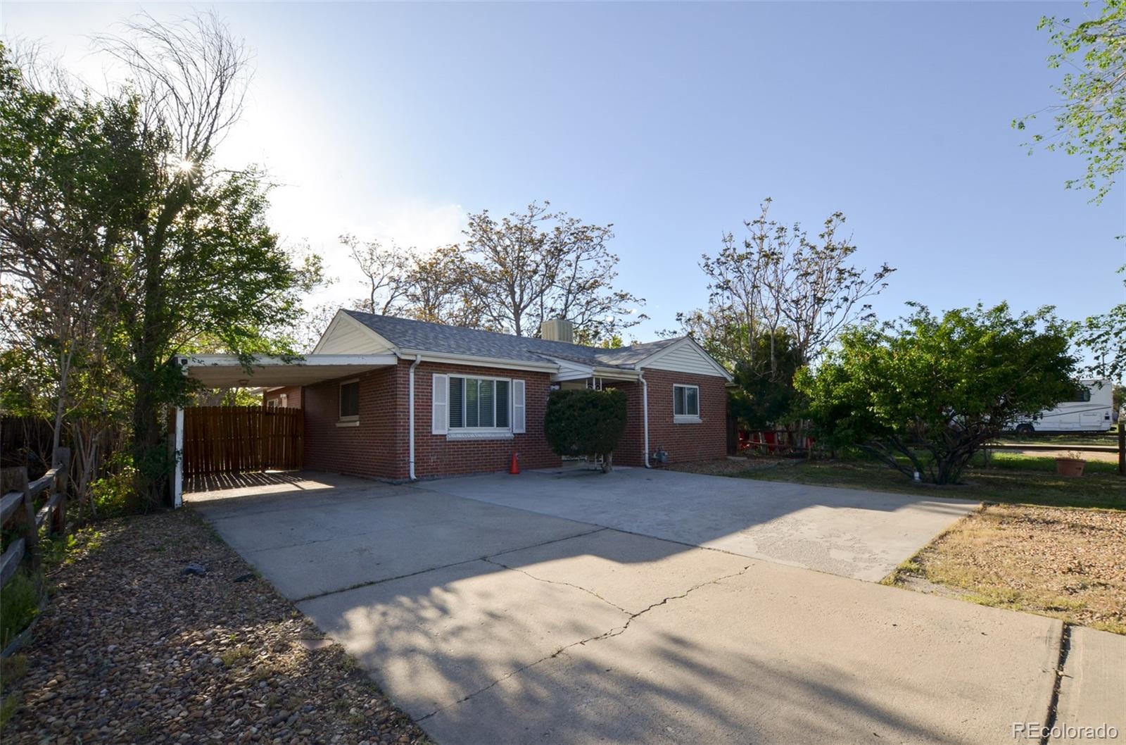 MLS Image #3 for 2211  quebec street,denver, Colorado