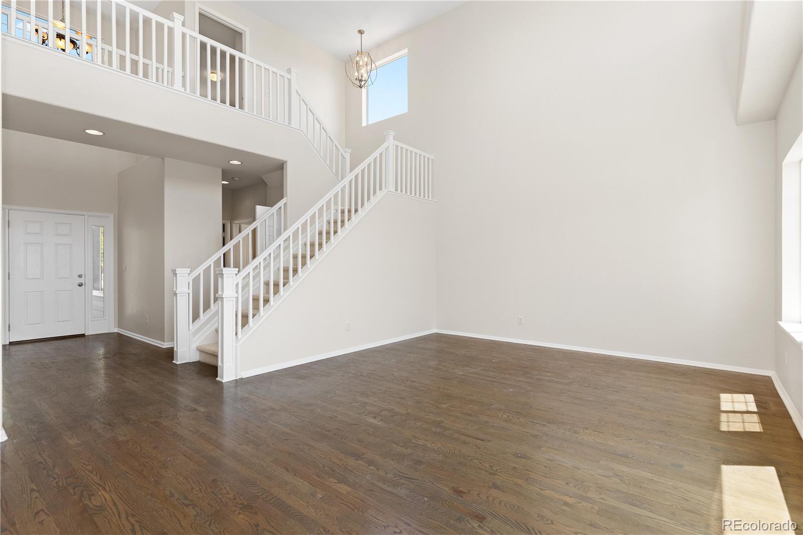 MLS Image #3 for 2509 s bahama way,aurora, Colorado