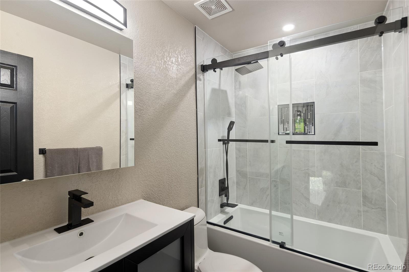 MLS Image #15 for 21742 e lehigh place,aurora, Colorado