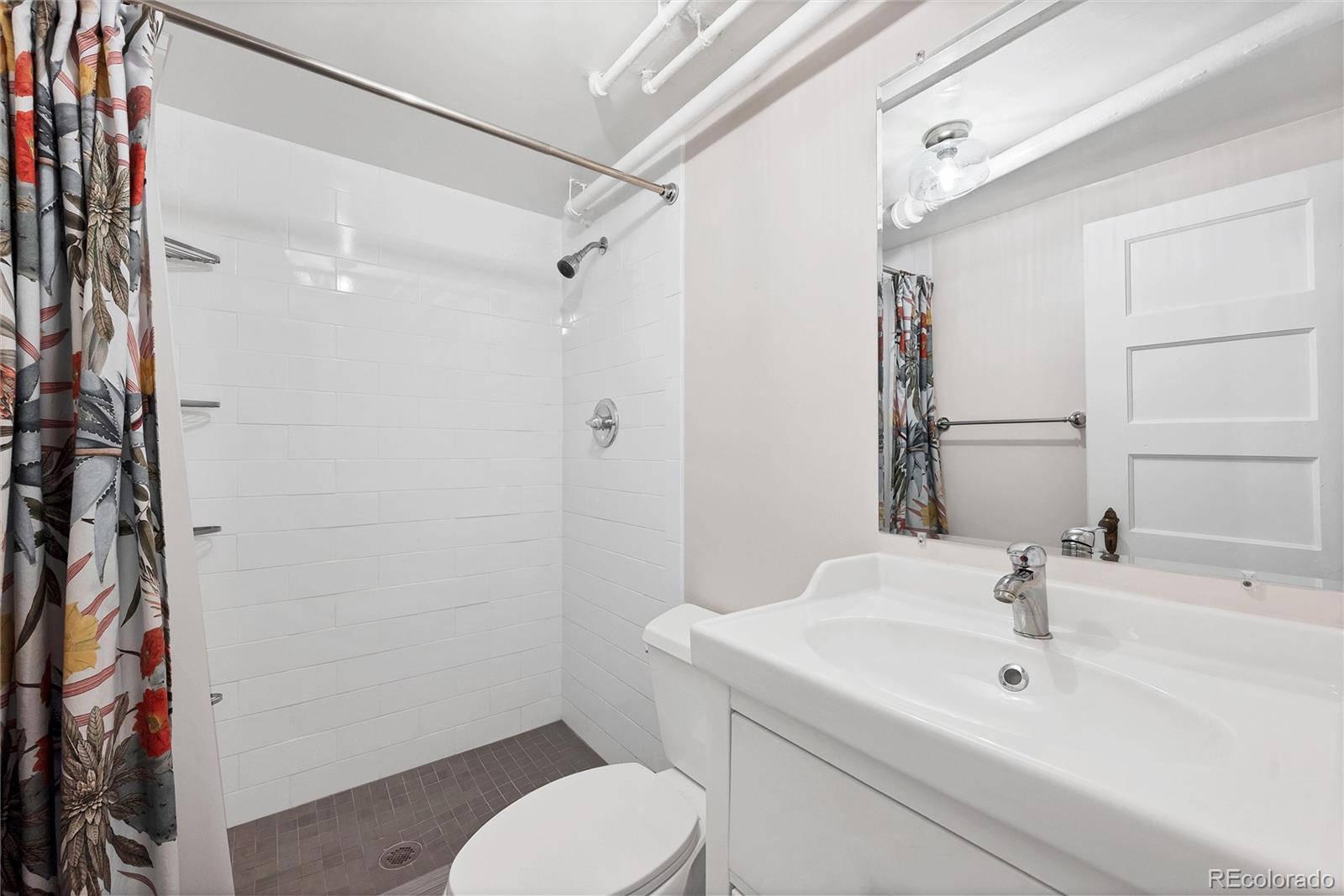 MLS Image #14 for 770  locust ,denver, Colorado