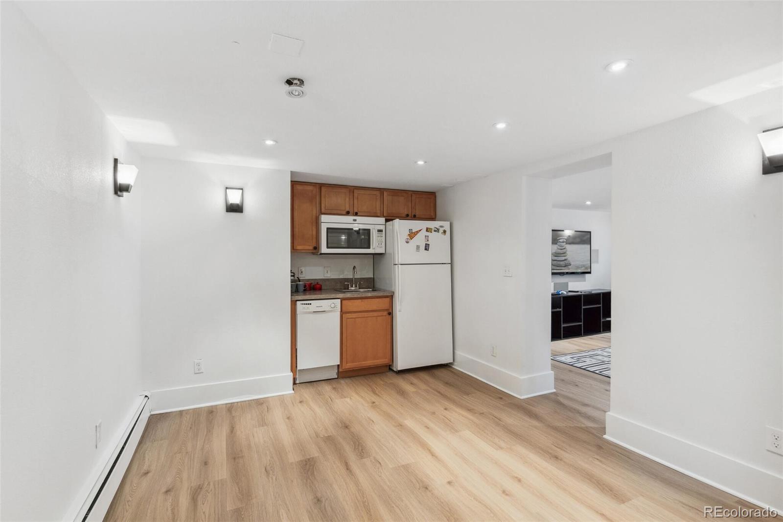 MLS Image #35 for 3520  newton street,denver, Colorado
