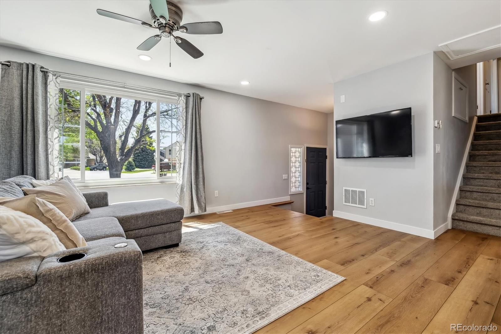 MLS Image #4 for 7724 s lafayette court,centennial, Colorado