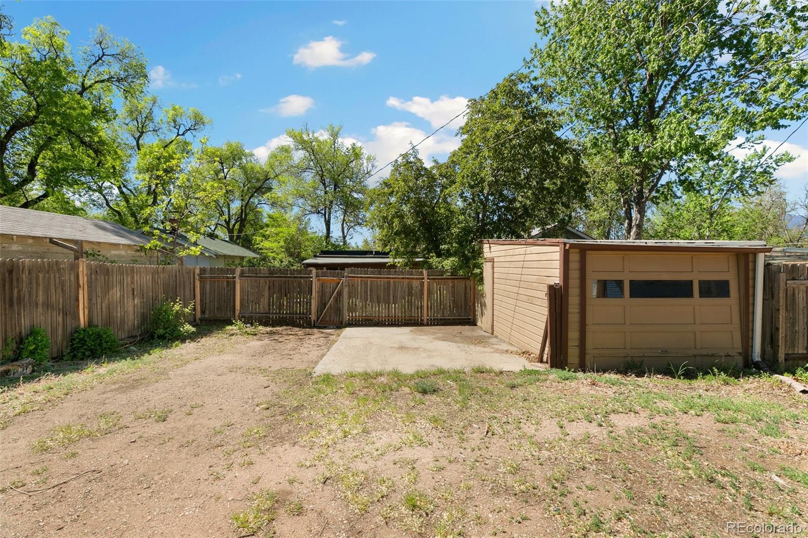 MLS Image #26 for 924 e saint vrain street,colorado springs, Colorado