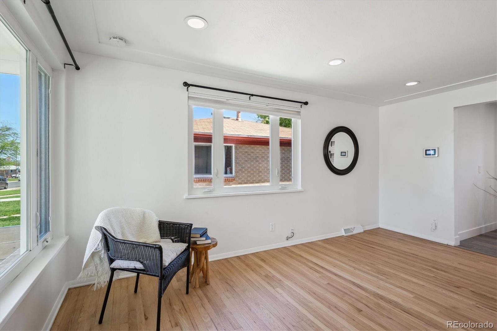 MLS Image #5 for 1852 s decatur street,denver, Colorado