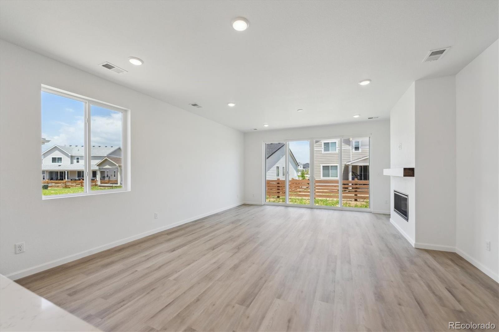 MLS Image #12 for 1321  rock cliff avenue,erie, Colorado