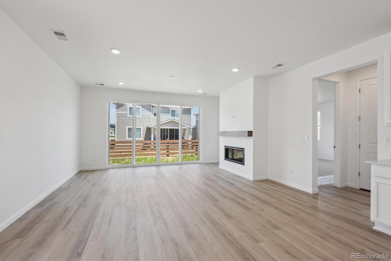 MLS Image #13 for 1321  rock cliff avenue,erie, Colorado