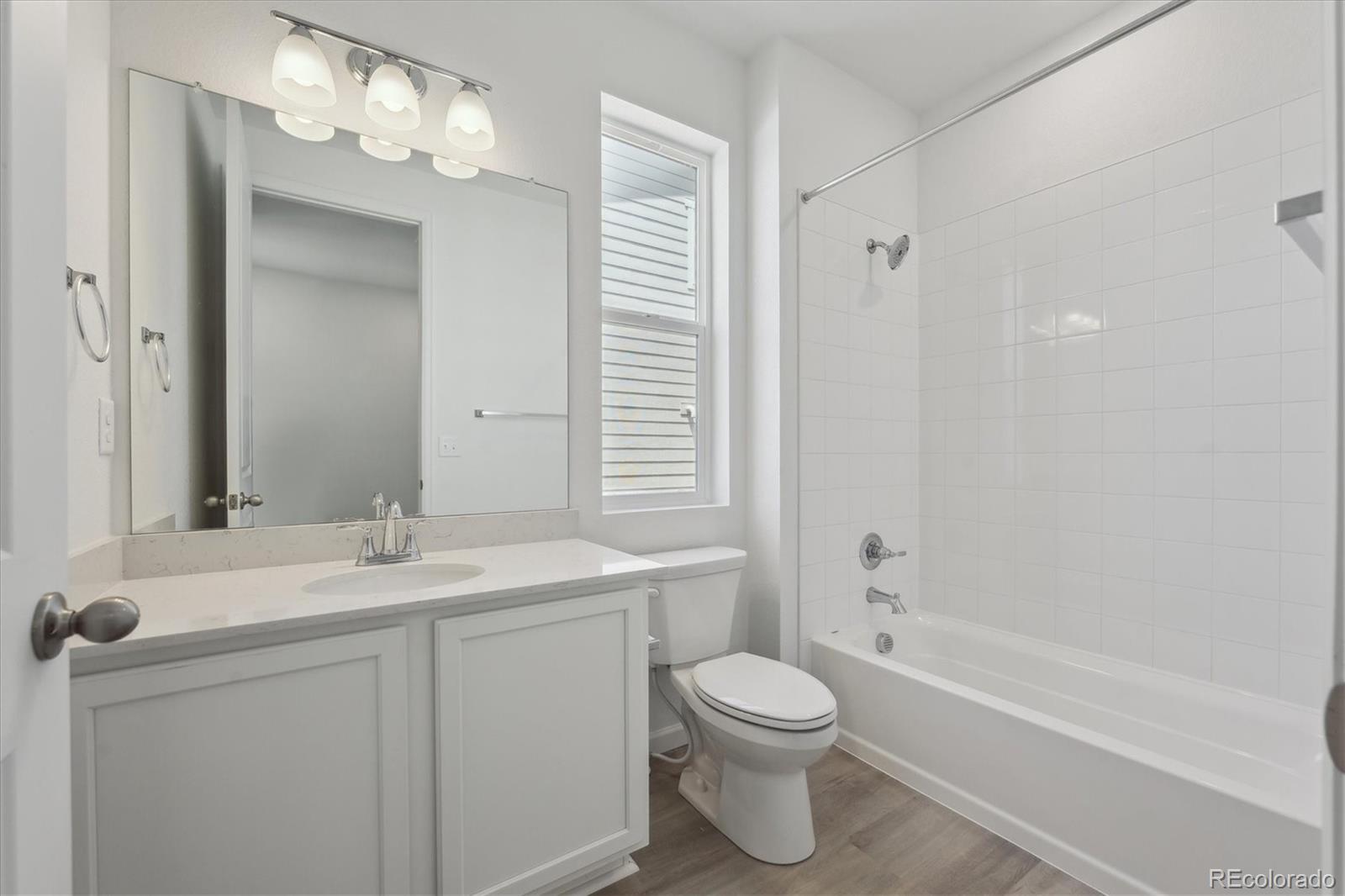 MLS Image #3 for 1321  rock cliff avenue,erie, Colorado