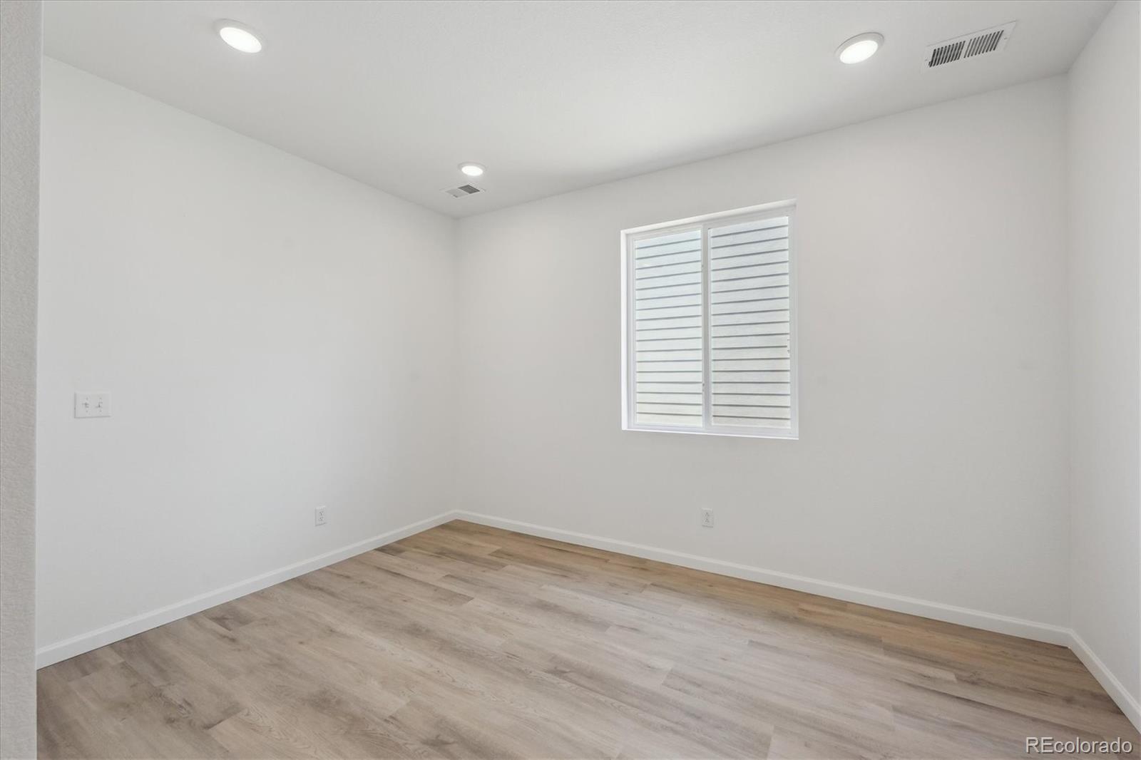 MLS Image #4 for 1321  rock cliff avenue,erie, Colorado