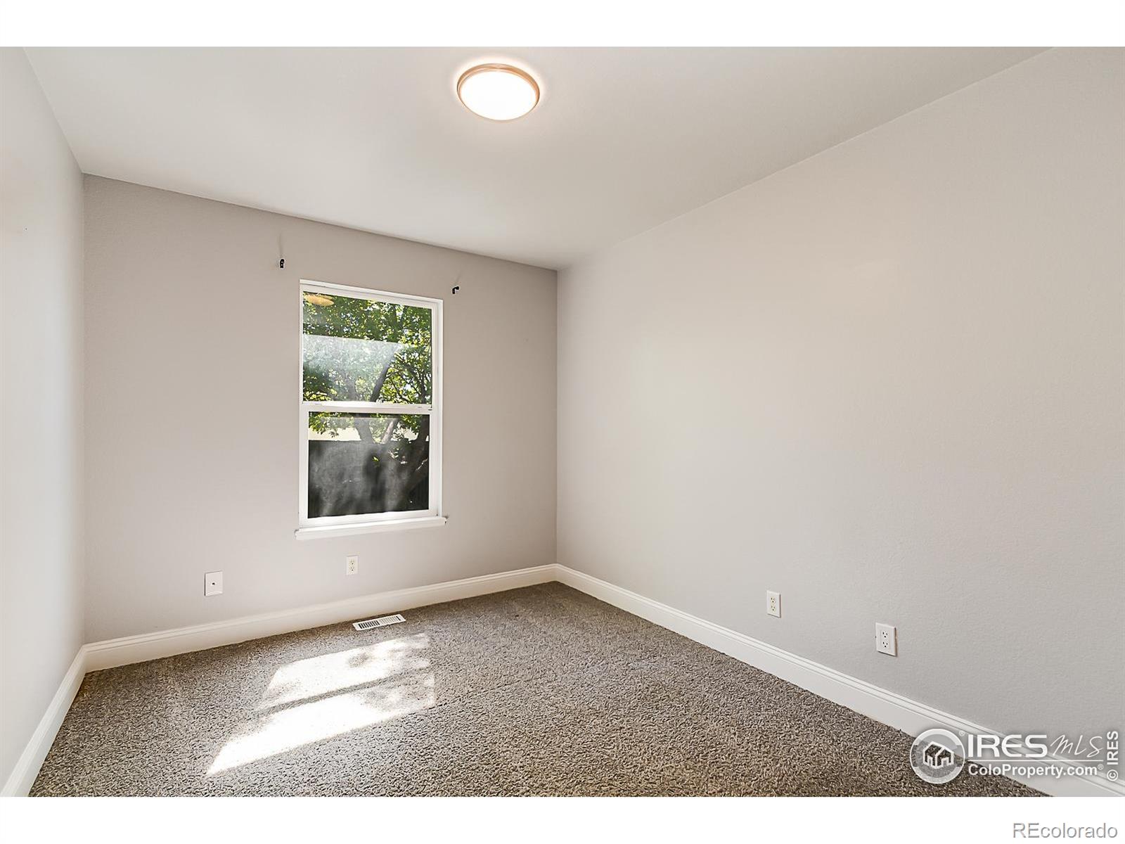 MLS Image #14 for 3310  17th avenue,evans, Colorado