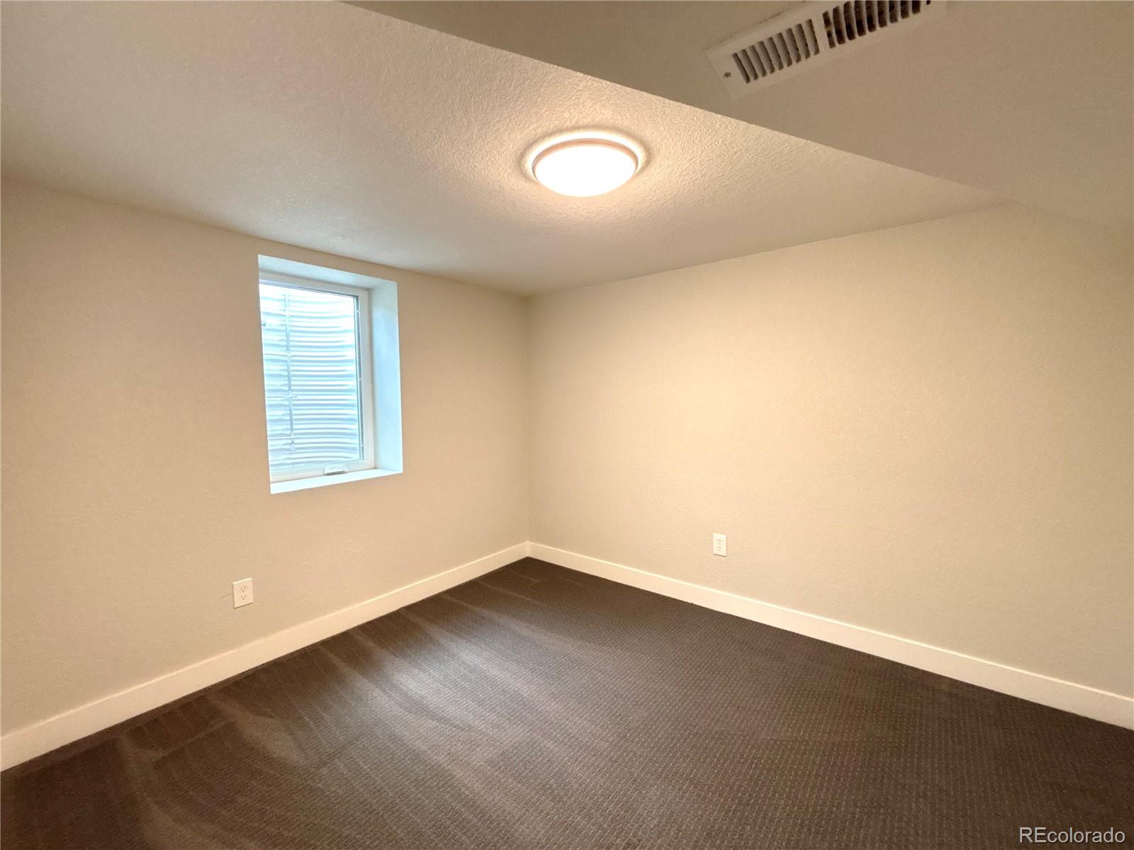 MLS Image #14 for 2895  poplar street,denver, Colorado