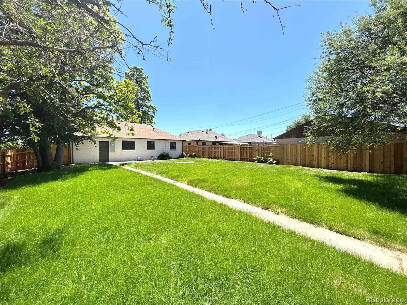 MLS Image #18 for 2895  poplar street,denver, Colorado